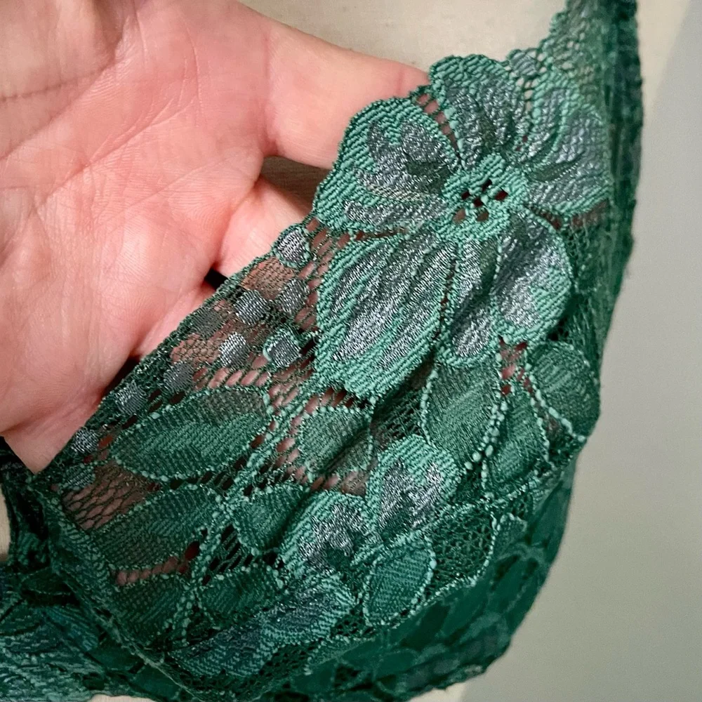 Vintage Victoria's Secret Emerald Green Floral Lace Underwire Bra 36C Lingerie